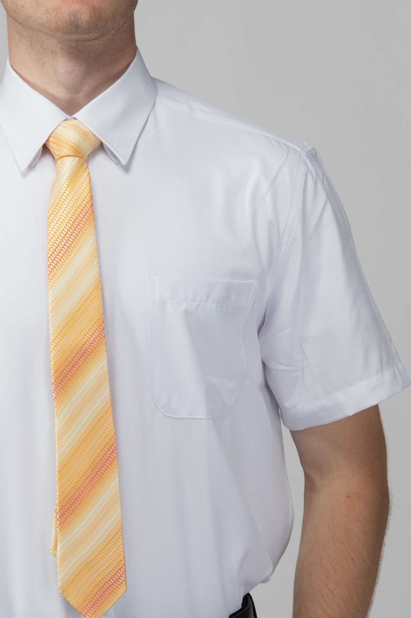 Robbins & Brooks 4-Way Flex White Dress Shirt Short Sleeve